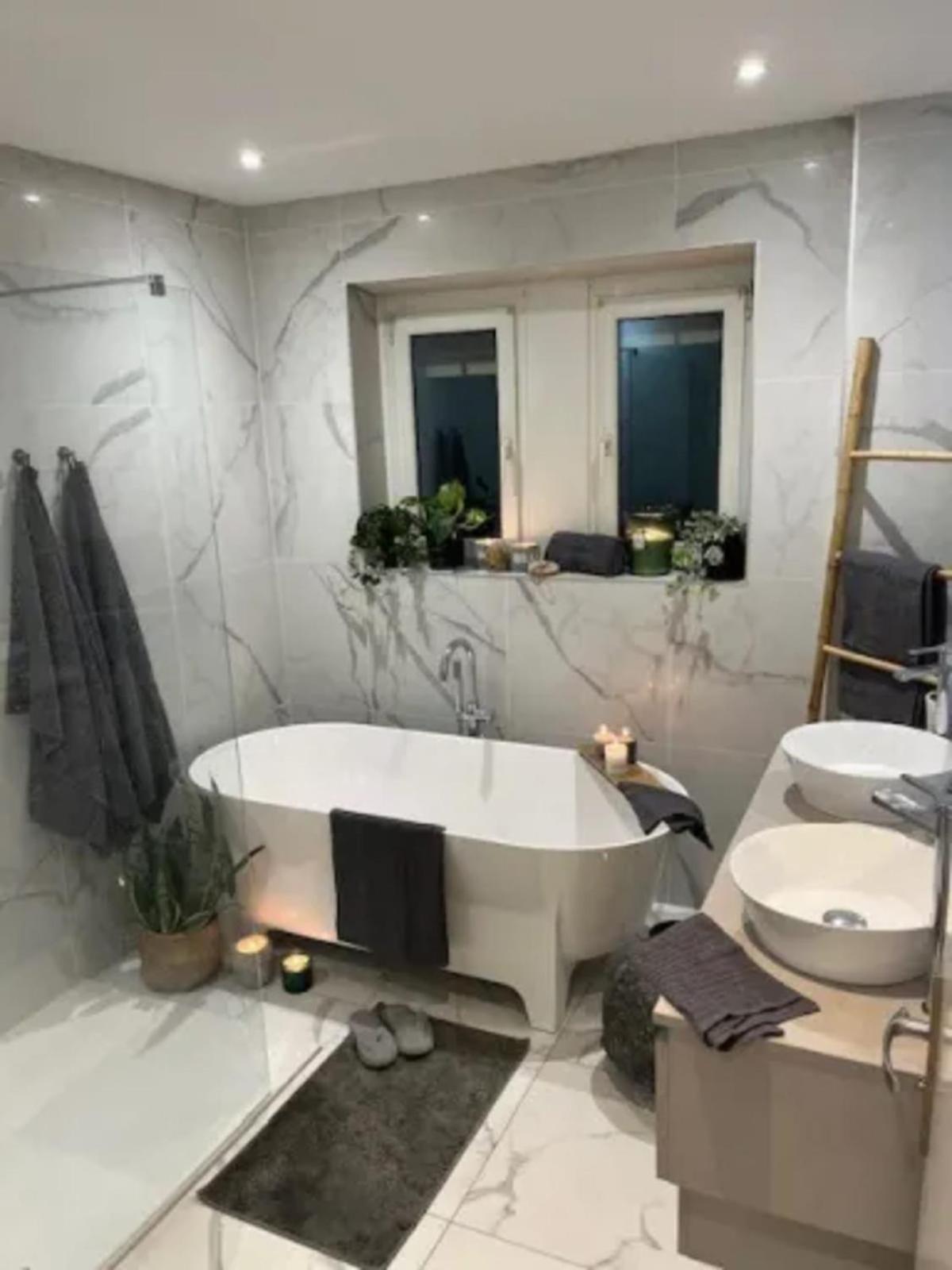 Soh Rent Villa Piscine Proche Strasbourg Tv - Wifi - Parking Lampertheim エクステリア 写真